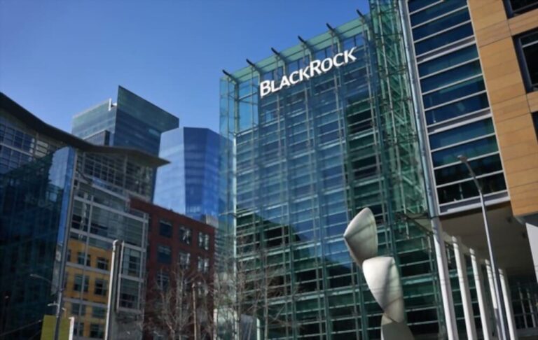 شركة BlackRock تخطط